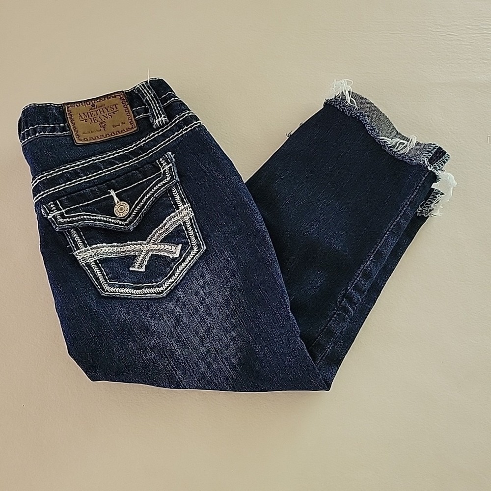 Amethyst Shorts 3 Stretch Denim Flap Pocket Bermuda Length Beach Vacation Pants